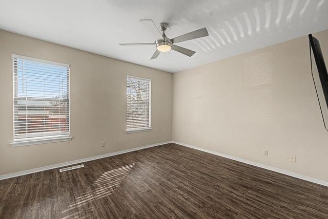 298 W Mountain Street, Fayetteville, AR 72701