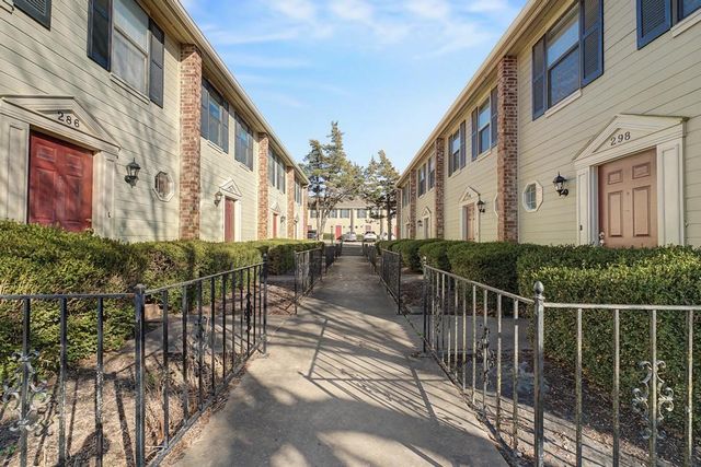 298 W Mountain Street, Fayetteville, AR 72701