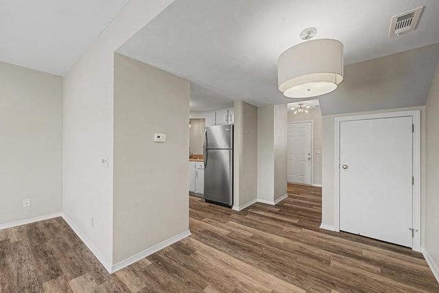 298 W Mountain Street, Fayetteville, AR 72701