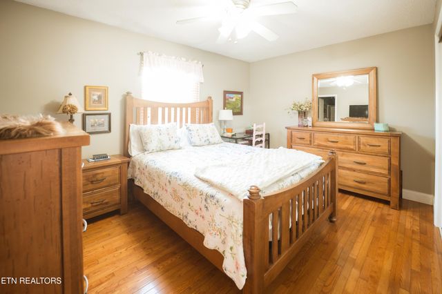 113 Lake Hills Drive Drive, Oak Ridge, TN 37830