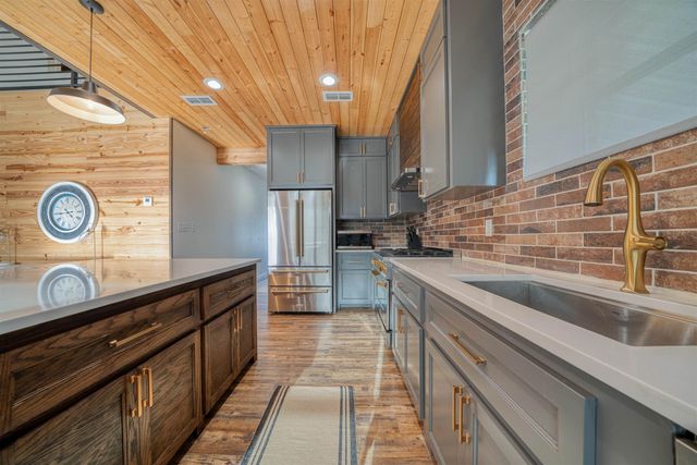 420 Eagle Court Rd, New Diana, TX 75640