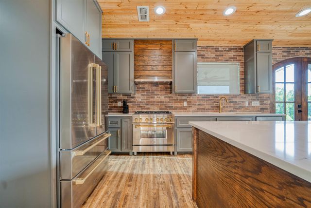 420 Eagle Court Rd, New Diana, TX 75640