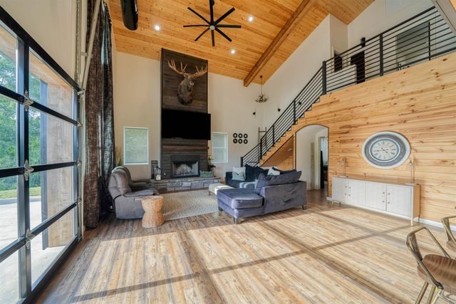 420 Eagle Court Rd, New Diana, TX 75640