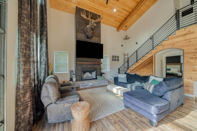 420 Eagle Court Rd, New Diana, TX 75640