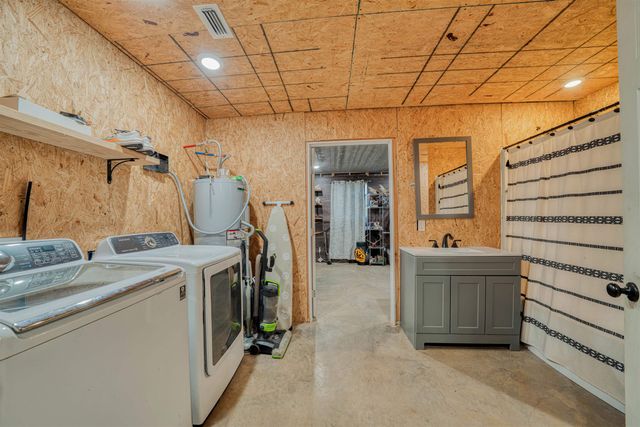 420 Eagle Court Rd, New Diana, TX 75640