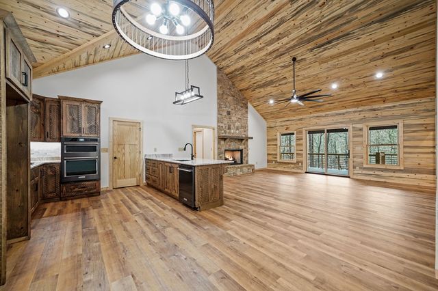 641 Bryant Farm Lane, Ellijay, GA 30540