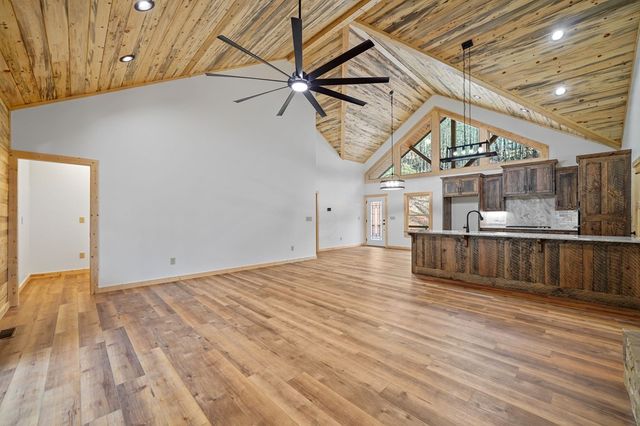 641 Bryant Farm Lane, Ellijay, GA 30540