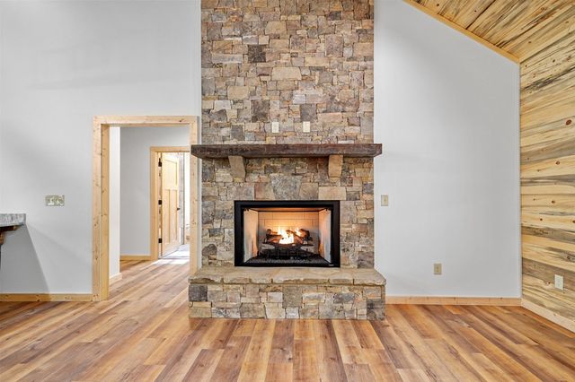 641 Bryant Farm Lane, Ellijay, GA 30540