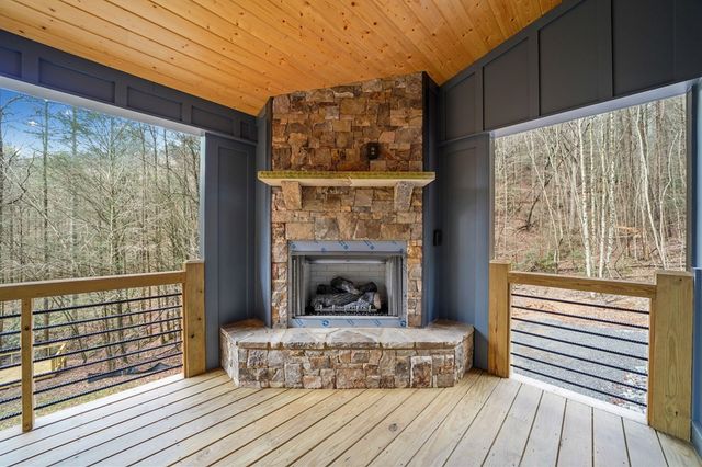 641 Bryant Farm Lane, Ellijay, GA 30540