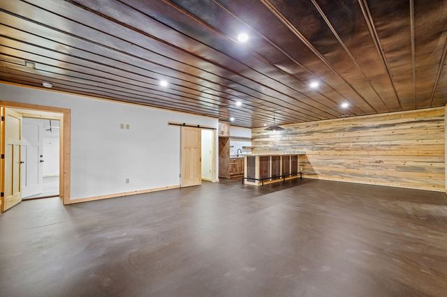 641 Bryant Farm Lane, Ellijay, GA 30540