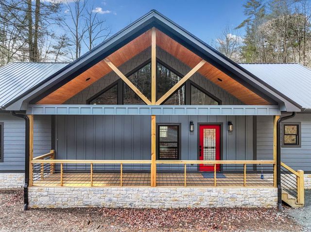 641 Bryant Farm Lane, Ellijay, GA 30540