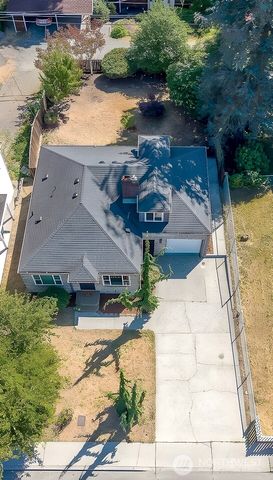 4711 Colby Avenue, Everett, WA 98203