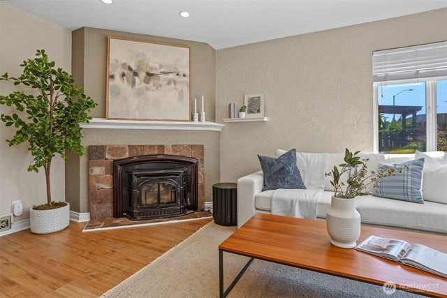 4711 Colby Avenue, Everett, WA 98203
