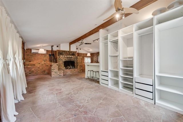501 Lakeshore Road, Shady Shores, TX 76208