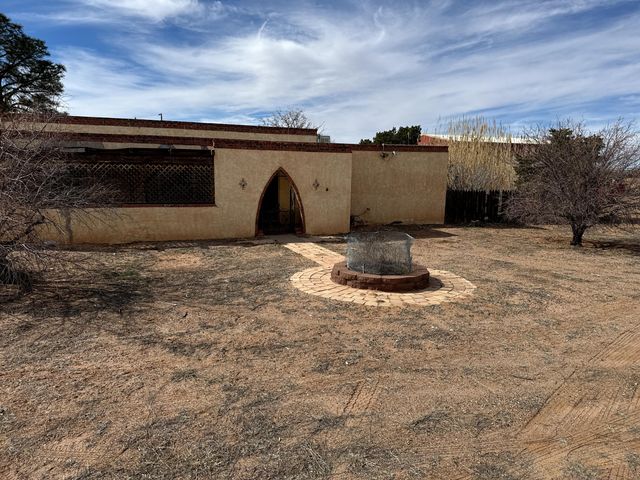 37 Mallette Drive NW, Belen, NM 87002