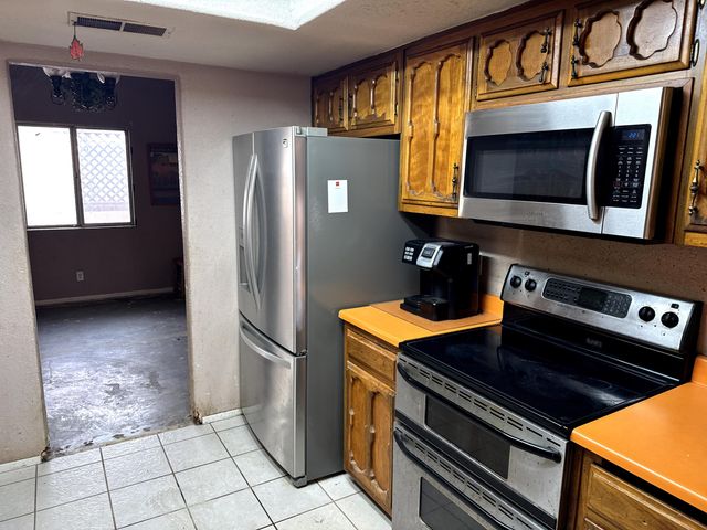37 Mallette Drive NW, Belen, NM 87002