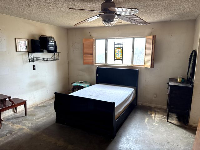 37 Mallette Drive NW, Belen, NM 87002