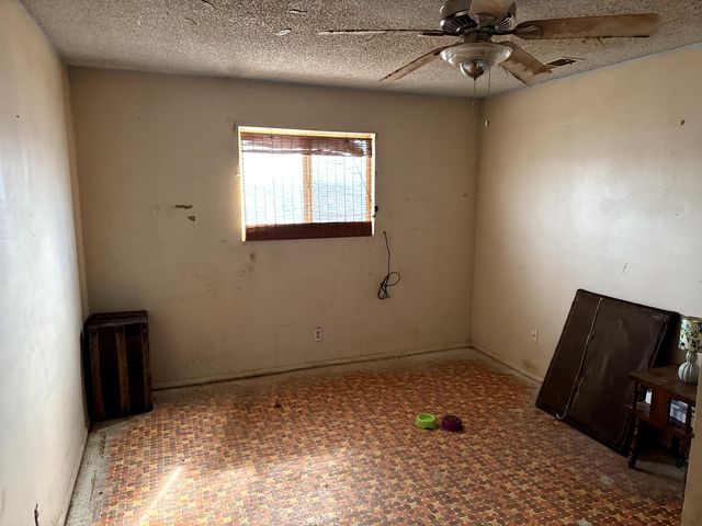 37 Mallette Drive NW, Belen, NM 87002