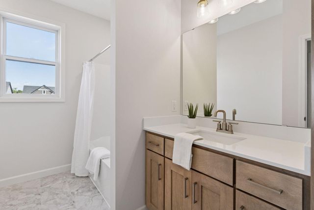 18612 Icebox Lane, Lakeville, MN 55044