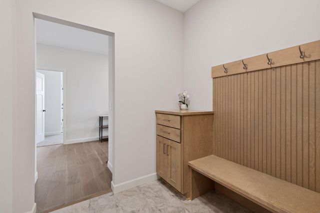 18612 Icebox Lane, Lakeville, MN 55044