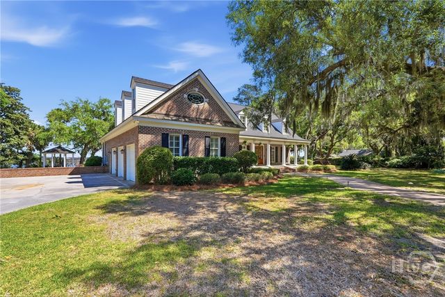 2024 Walthour Road, Savannah, GA 31410