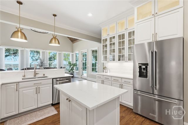 2024 Walthour Road, Savannah, GA 31410