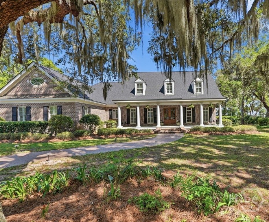 2024 Walthour Road, Savannah, GA 31410