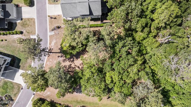 1716 Tall Mast Court, Wilmington, NC 28409