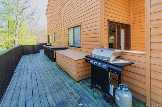 3 Edelweiss Drive, Woodridge, NY 12789