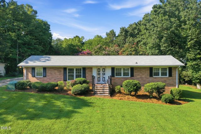 3822 Quail Run Lane, Burlington, NC 27215