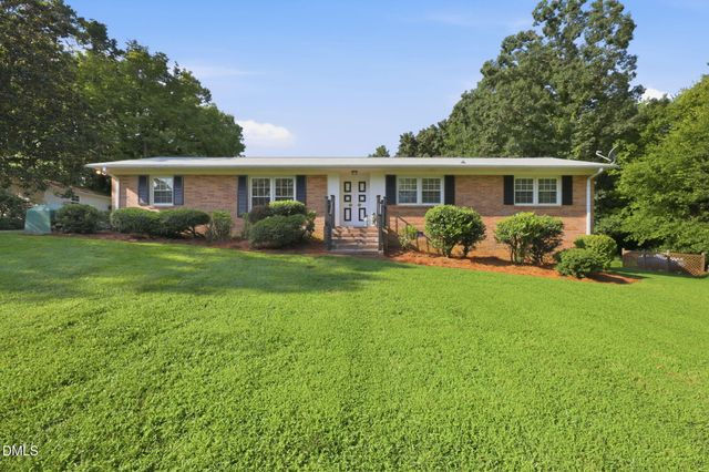3822 Quail Run Lane, Burlington, NC 27215