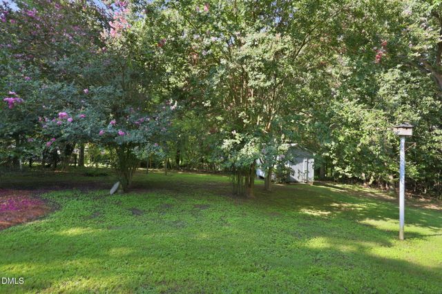 3822 Quail Run Lane, Burlington, NC 27215