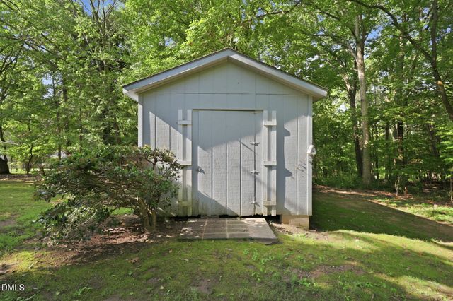 3822 Quail Run Lane, Burlington, NC 27215