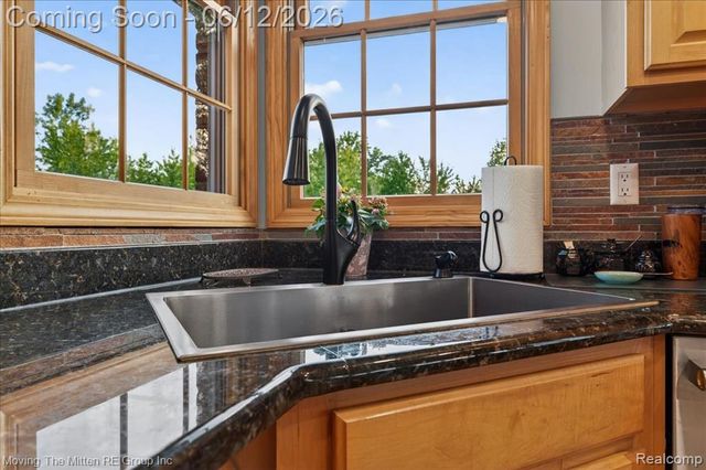 39750 Willow Road, New Boston, MI 48164