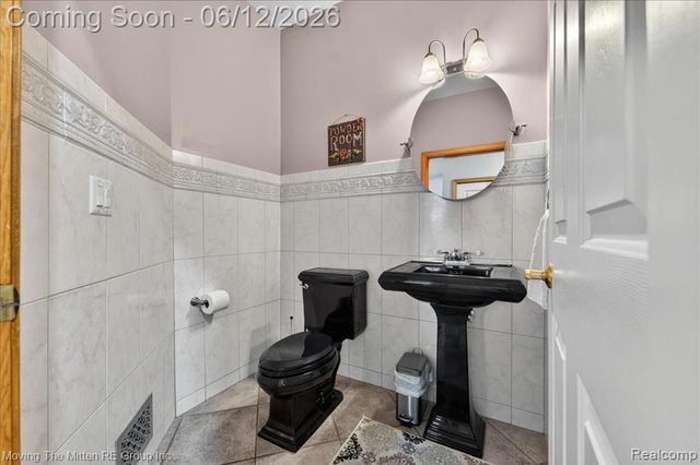 39750 Willow Road, New Boston, MI 48164