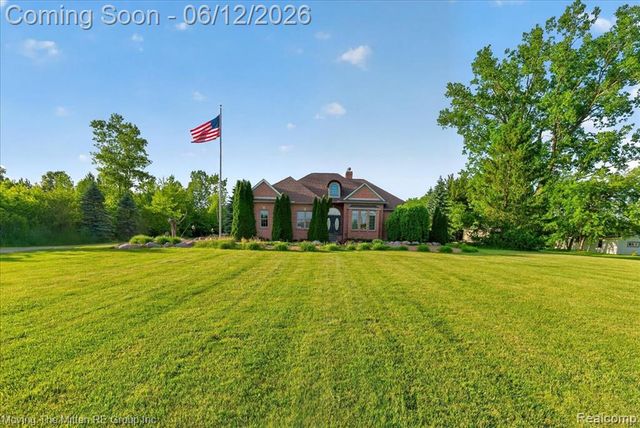 39750 Willow Road, New Boston, MI 48164