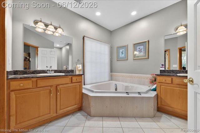 39750 Willow Road, New Boston, MI 48164