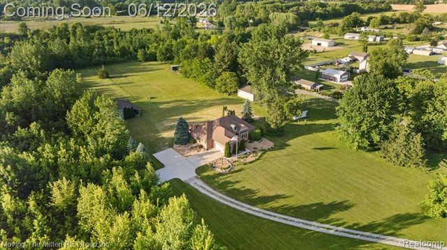 39750 Willow Road, New Boston, MI 48164