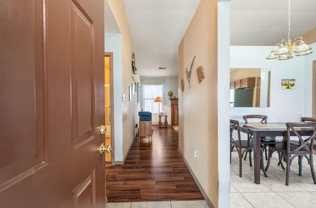 749 Arkansas Street SE, Albuquerque, NM 87124