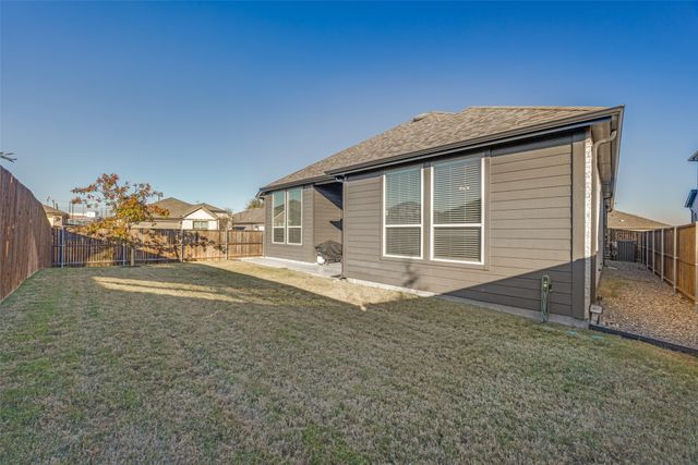 817 Markham Drive, Anna, TX 75409
