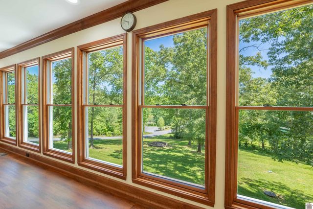 1091 Deepwood Drive, Murray, KY 42071