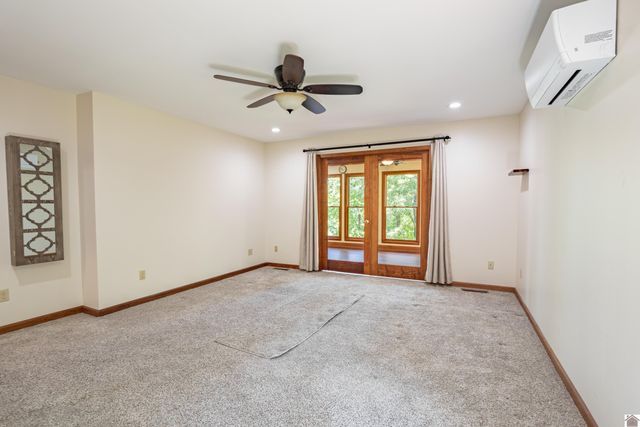 1091 Deepwood Drive, Murray, KY 42071