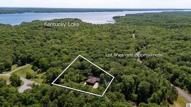 1091 Deepwood Drive, Murray, KY 42071
