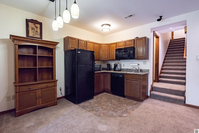 1091 Deepwood Drive, Murray, KY 42071