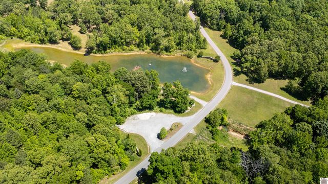 1091 Deepwood Drive, Murray, KY 42071