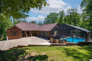 1091 Deepwood Drive, Murray, KY 42071