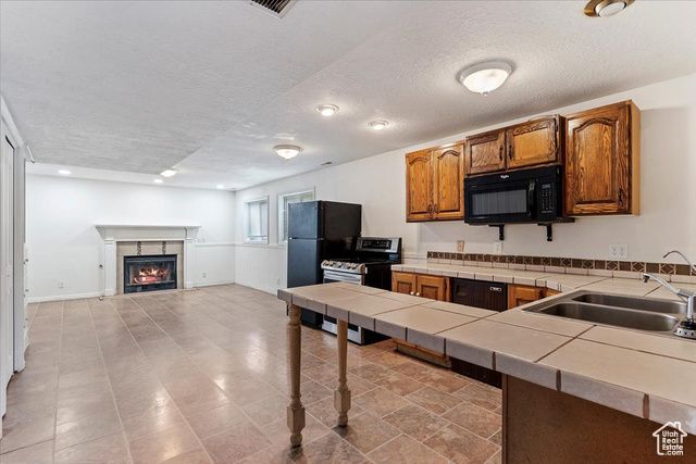 1586 E 275 N, Layton, UT 84040
