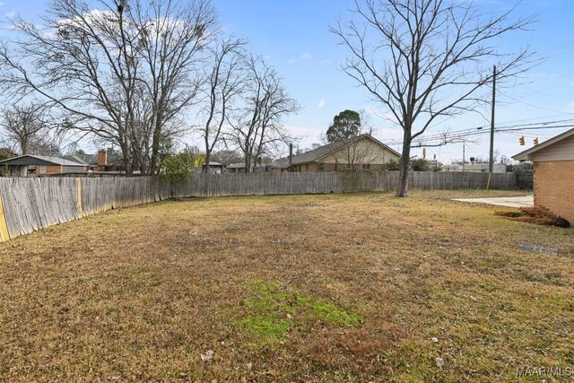 1843 Heatherton Drive, Montgomery, AL 36106