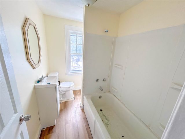 42 Villa Street, Rochester, NY 14606