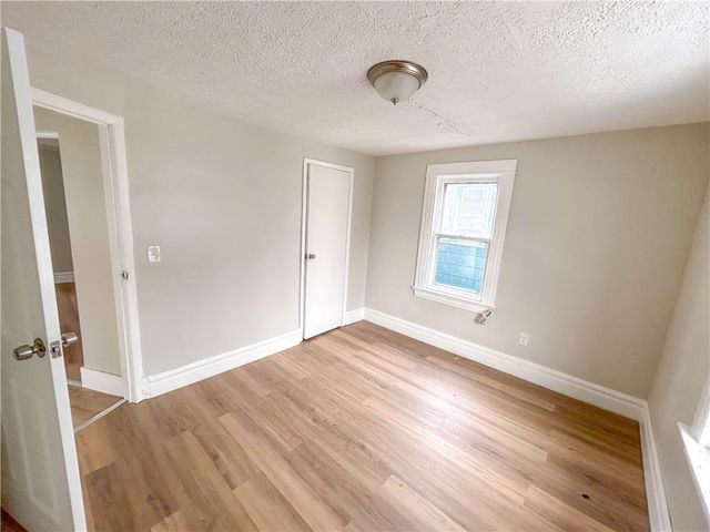 42 Villa Street, Rochester, NY 14606